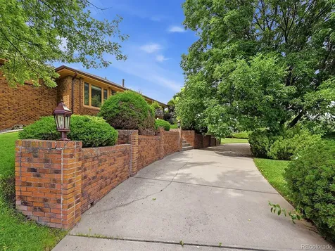 30 Dutch Creek Drive Littleton CO 80123