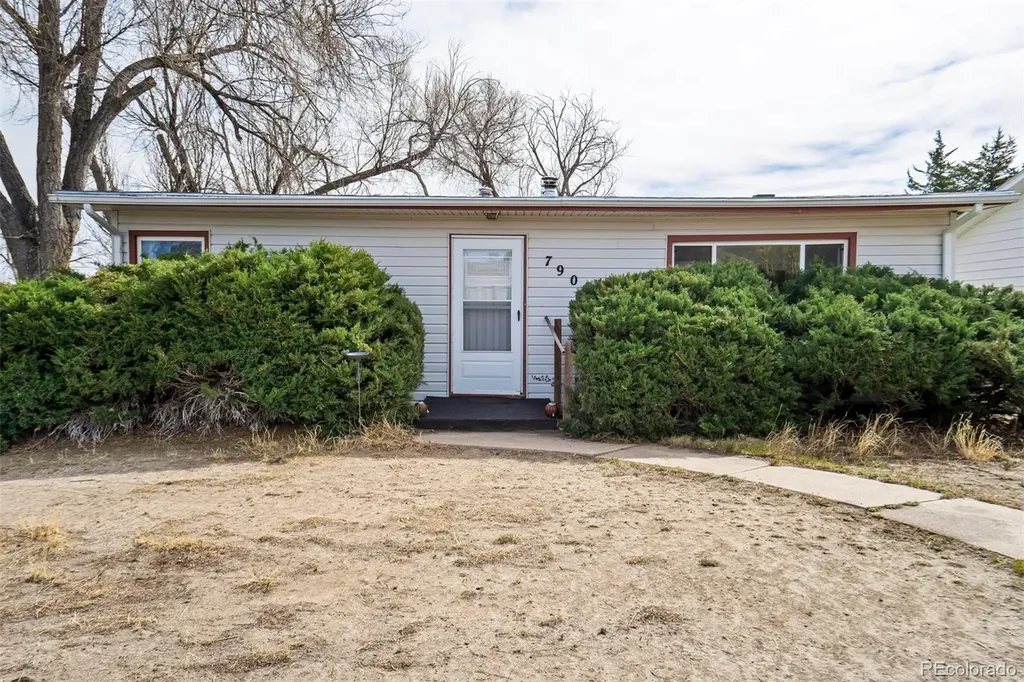 790 J Avenue Limon CO 80828