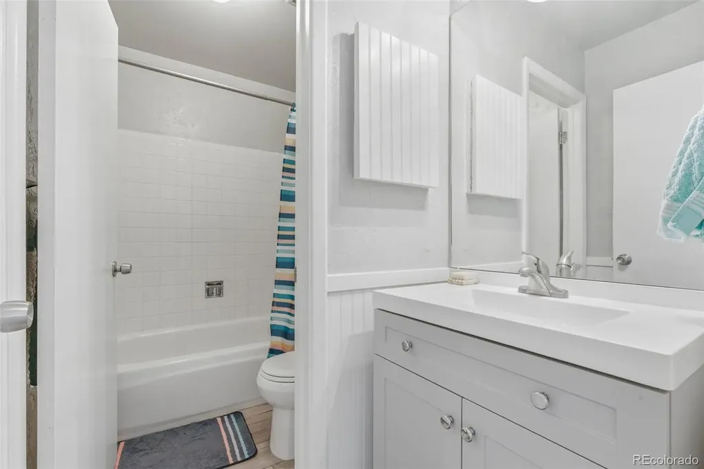 8302 W 90th Avenue Broomfield CO 80021