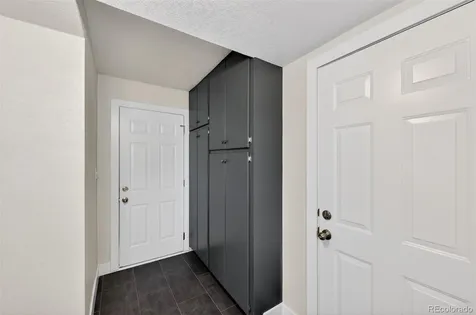 1769 Hanover Street Aurora CO 80010