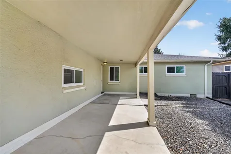 1769 Hanover Street Aurora CO 80010