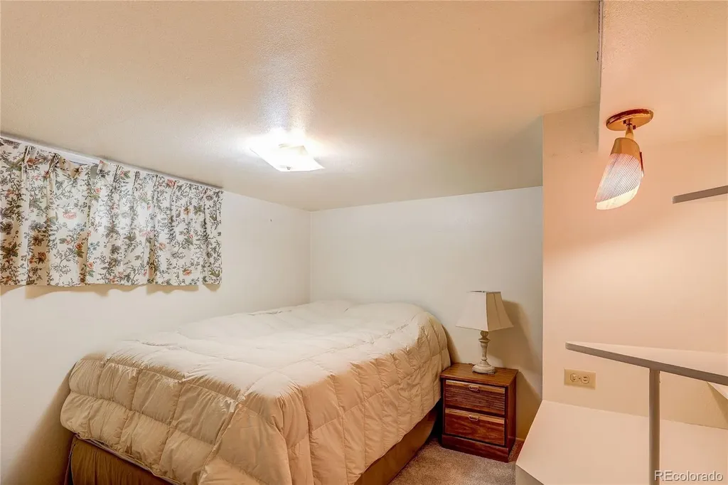 1026 W Princeton Place Englewood CO 80110