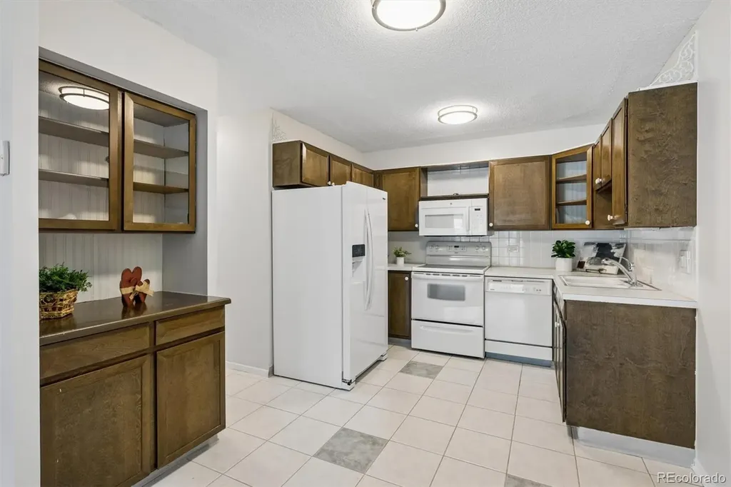 665 S Alton Way Denver CO 80247