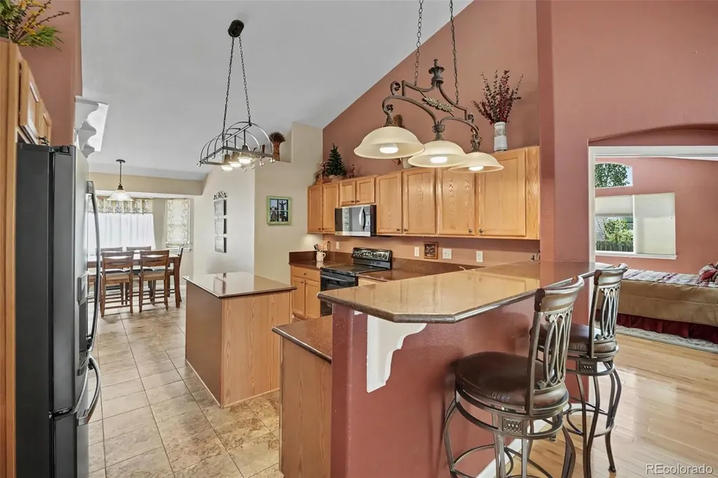 19158 W 61st Avenue Golden CO 80403