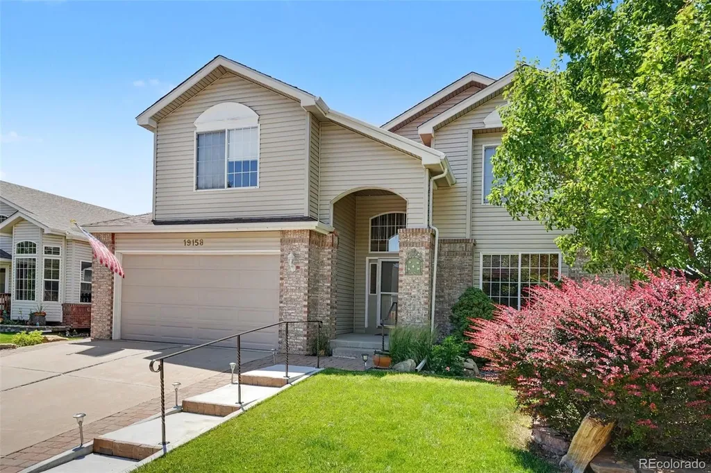 19158 W 61st Avenue Golden CO 80403