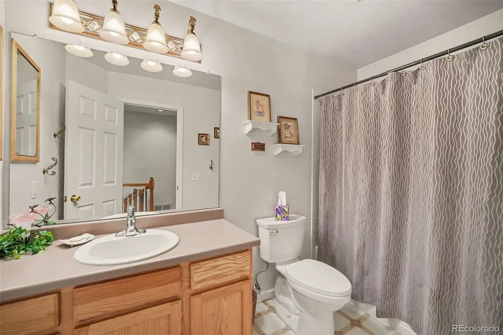 19158 W 61st Avenue Golden CO 80403