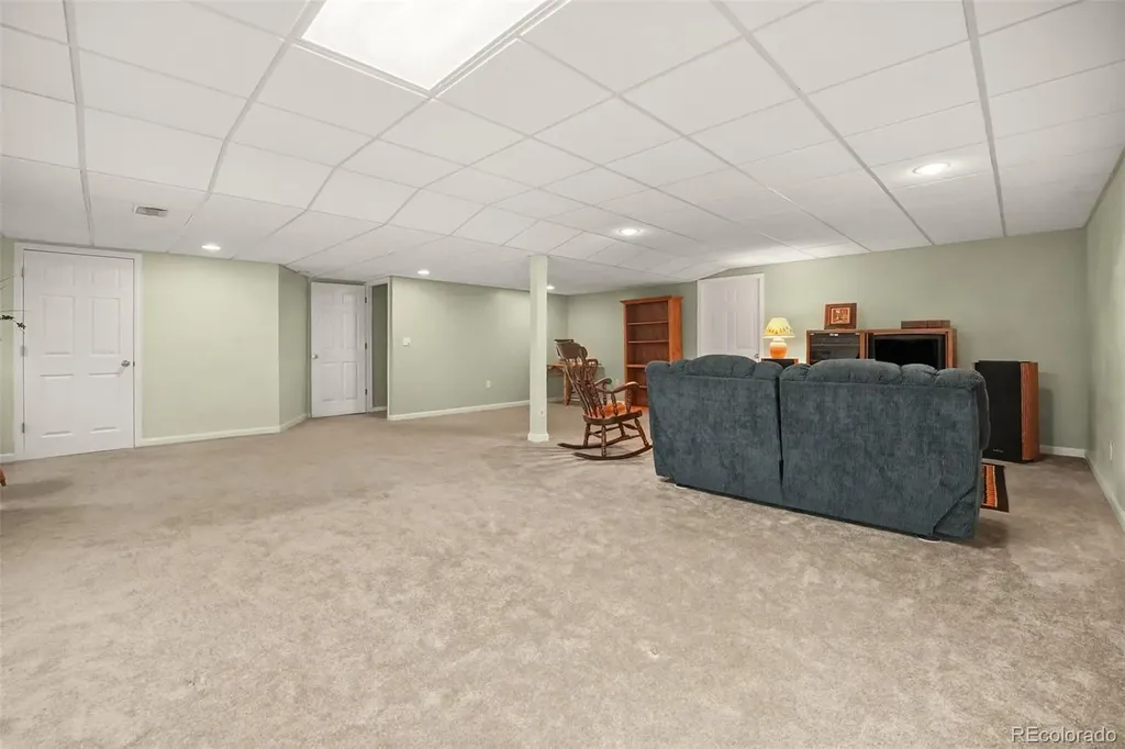 19158 W 61st Avenue Golden CO 80403