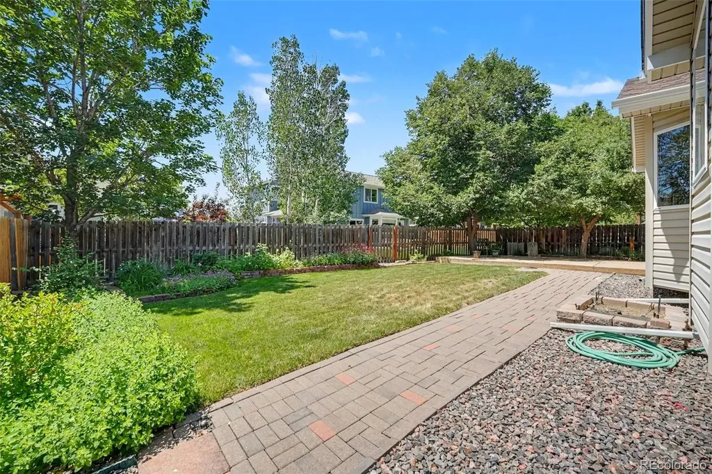 19158 W 61st Avenue Golden CO 80403