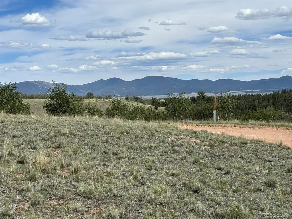 135 Hawk Way Como CO 80432