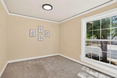 1672 S Rifle Street Aurora CO 80017