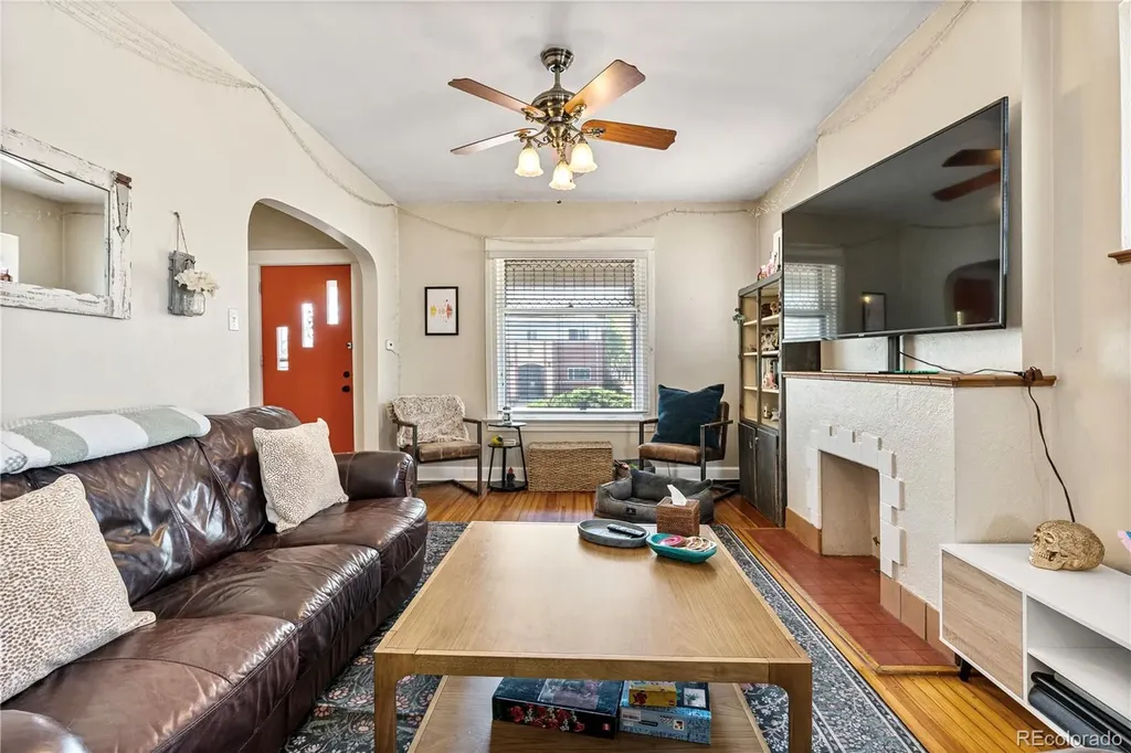 478 N Logan Street Denver CO 80203