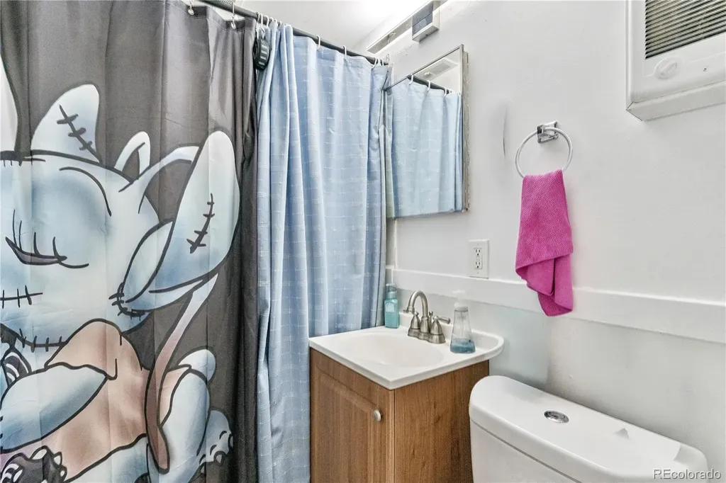 478 N Logan Street Denver CO 80203