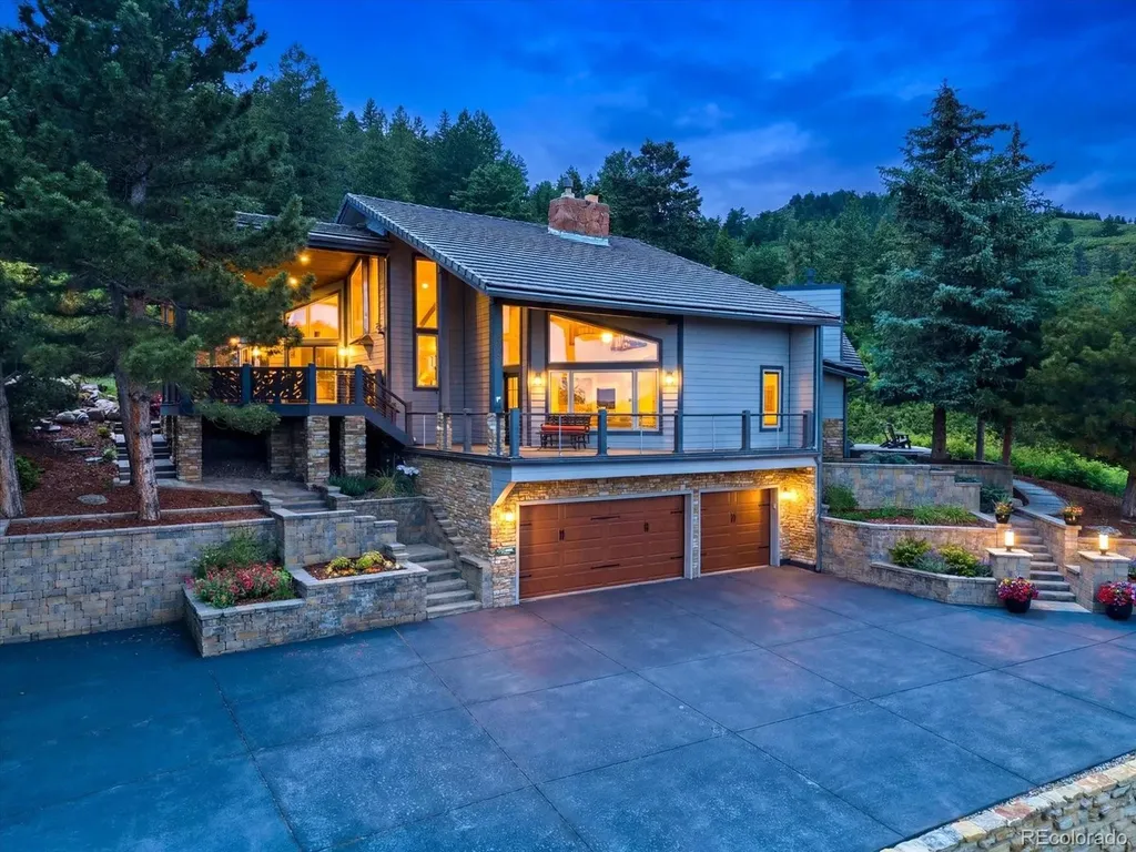6081 Silver Thorn Run Littleton CO 80125