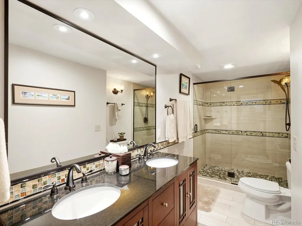 6081 Silver Thorn Run Littleton CO 80125