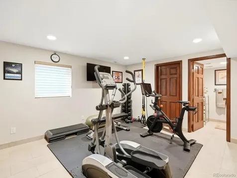 6081 Silver Thorn Run Littleton CO 80125