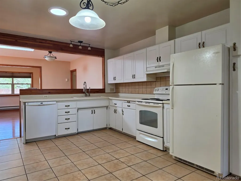 711 1st Street Alamosa CO 81101