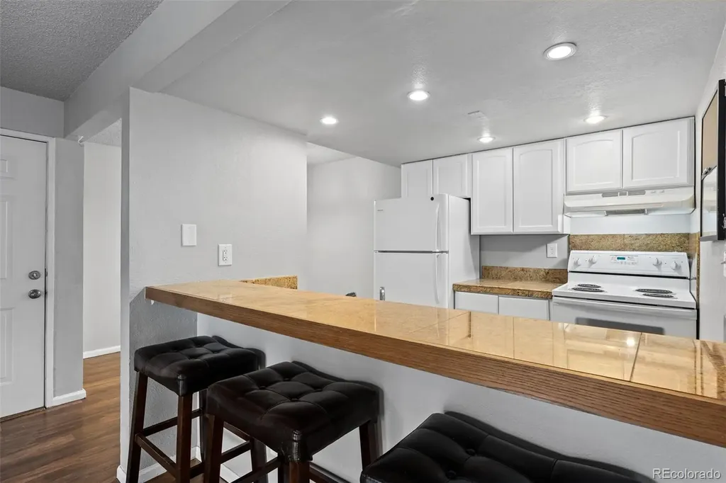 6385 Oak Street Arvada CO 80004
