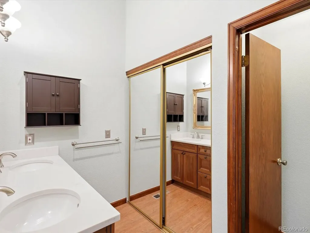5930 S Jellison Street Littleton CO 80123