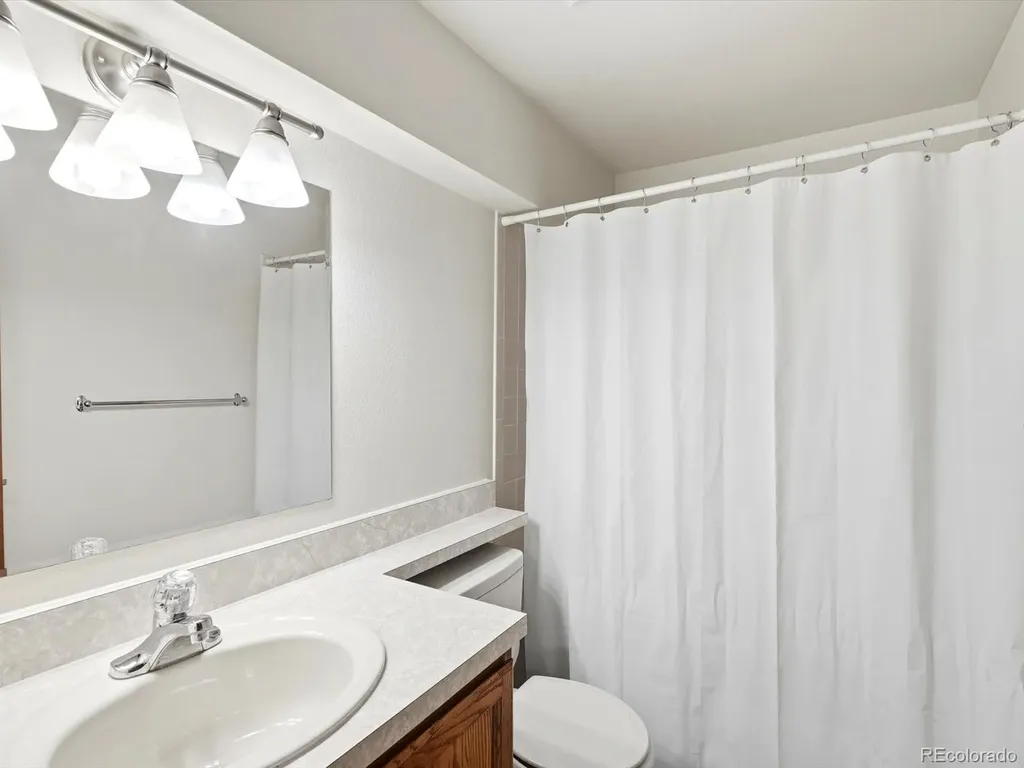 5930 S Jellison Street Littleton CO 80123
