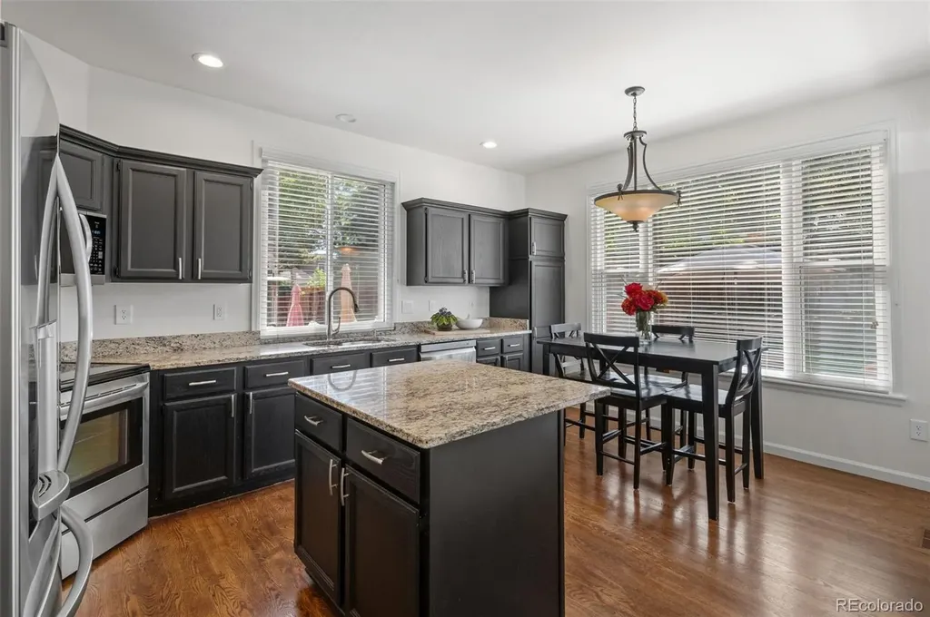 9352 Chambray Lane Littleton CO 80130