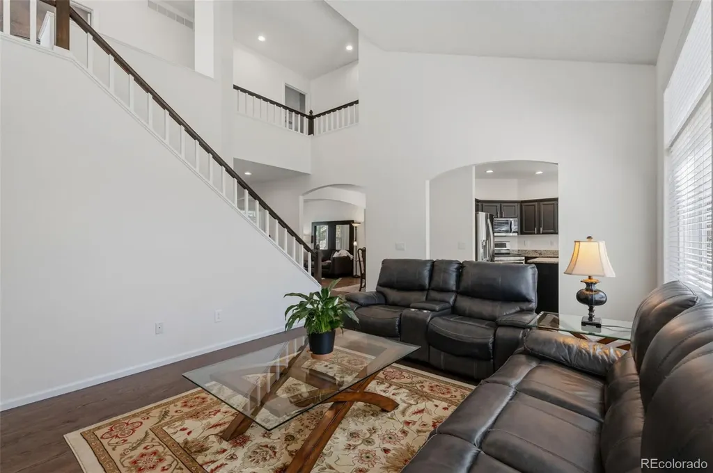 9352 Chambray Lane Littleton CO 80130