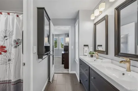 9352 Chambray Lane Littleton CO 80130
