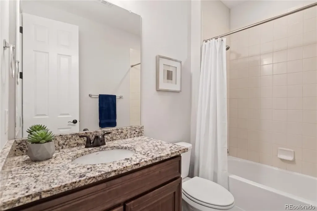 22669 E Tufts Place Aurora CO 80015