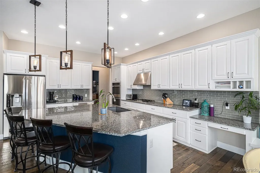 390 Sheldon Avenue Castle Rock CO 80104