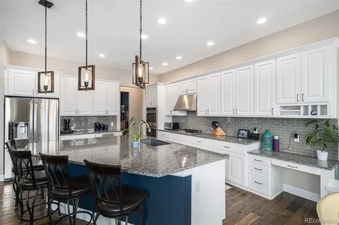 390 Sheldon Avenue Castle Rock CO 80104