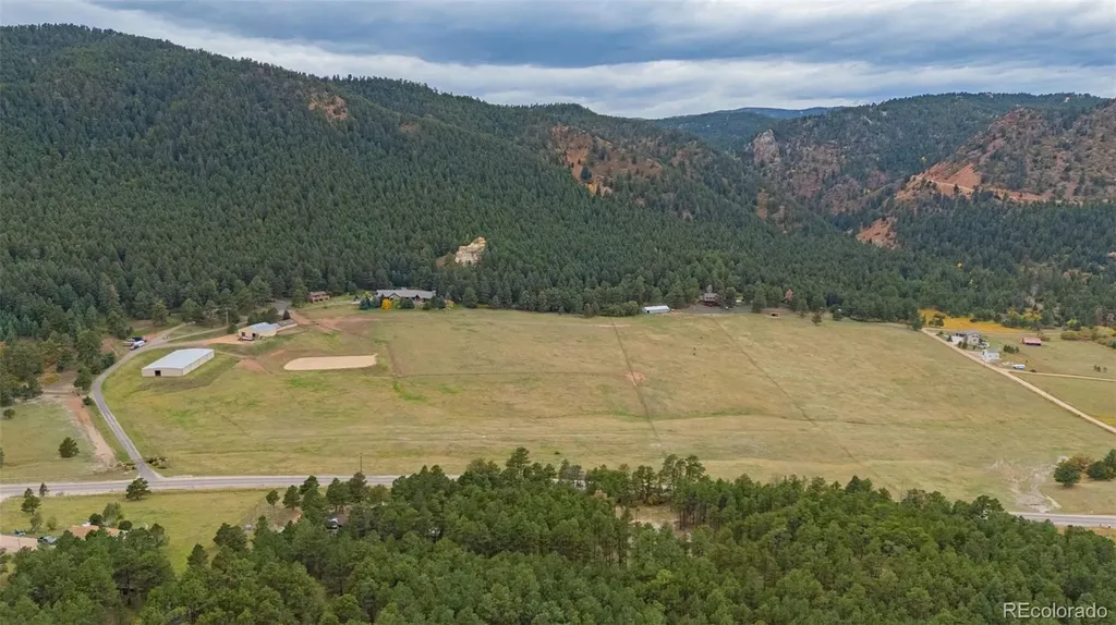 14420 S Perry Park Road Larkspur CO 80118