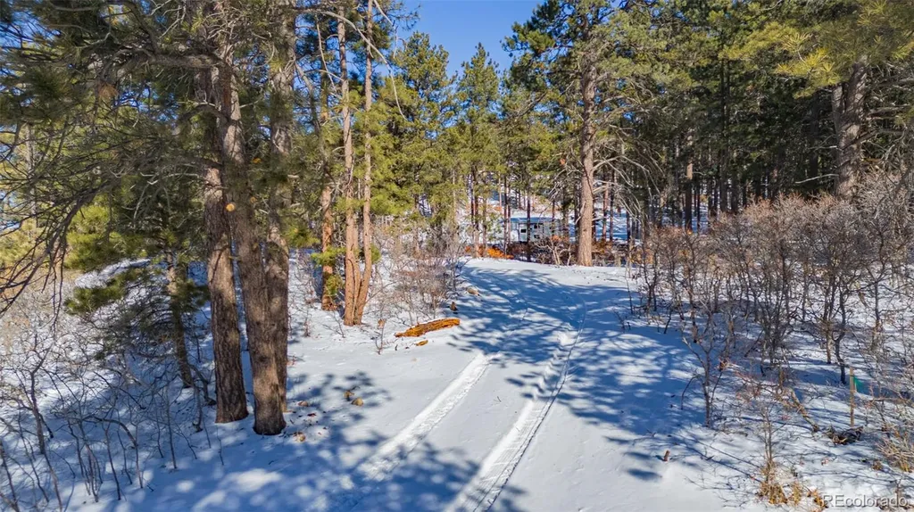14420 S Perry Park Road Larkspur CO 80118