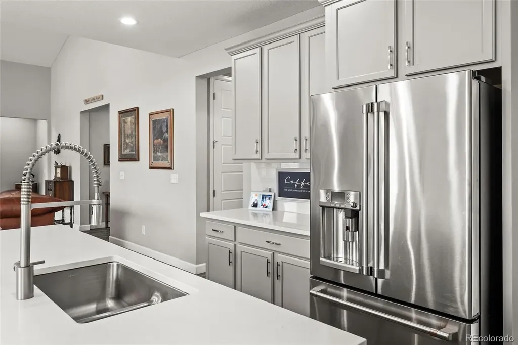 6749 Mentha Drive Castle Rock CO 80108