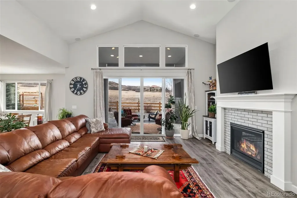 6749 Mentha Drive Castle Rock CO 80108