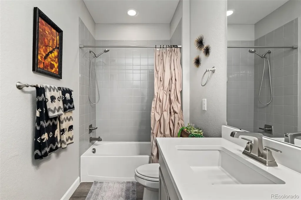 6749 Mentha Drive Castle Rock CO 80108