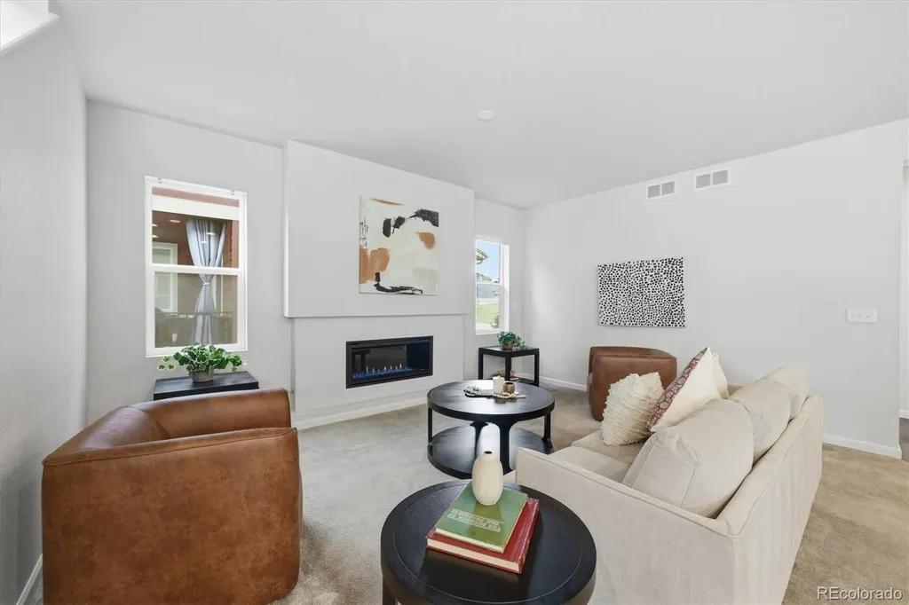 8726 Middle Fork Street Littleton CO 80125