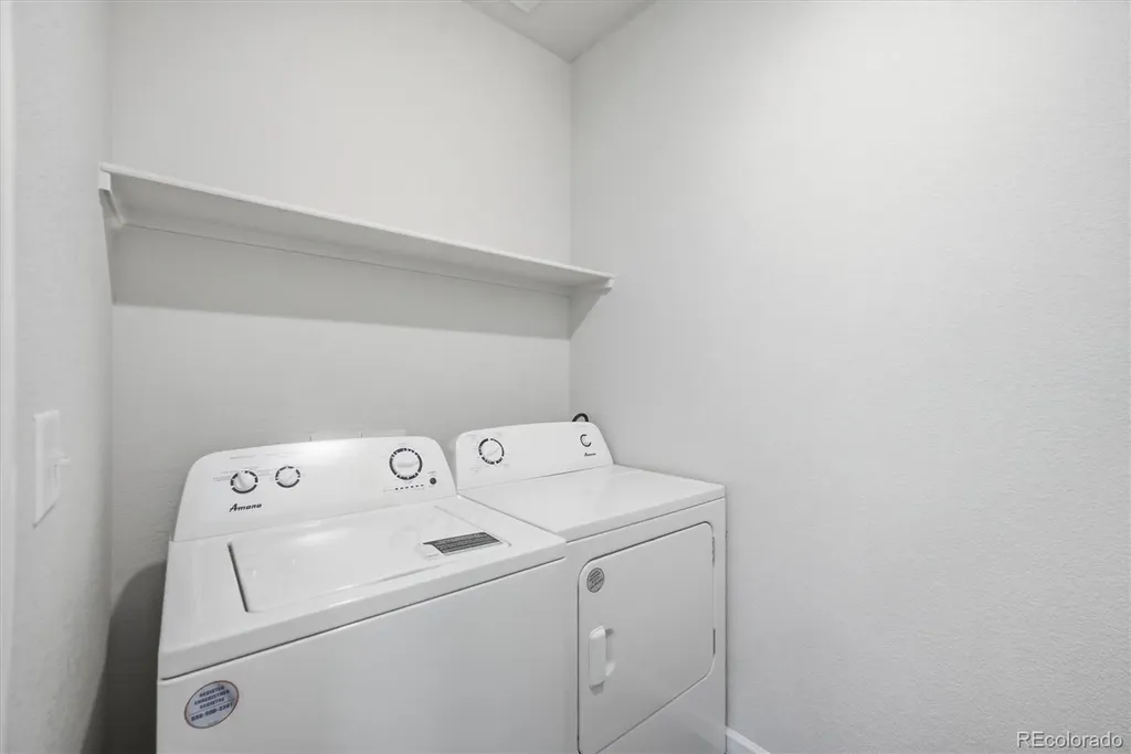 8726 Middle Fork Street Littleton CO 80125