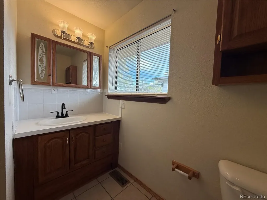 202 Fourteenth Street Alamosa CO 81101