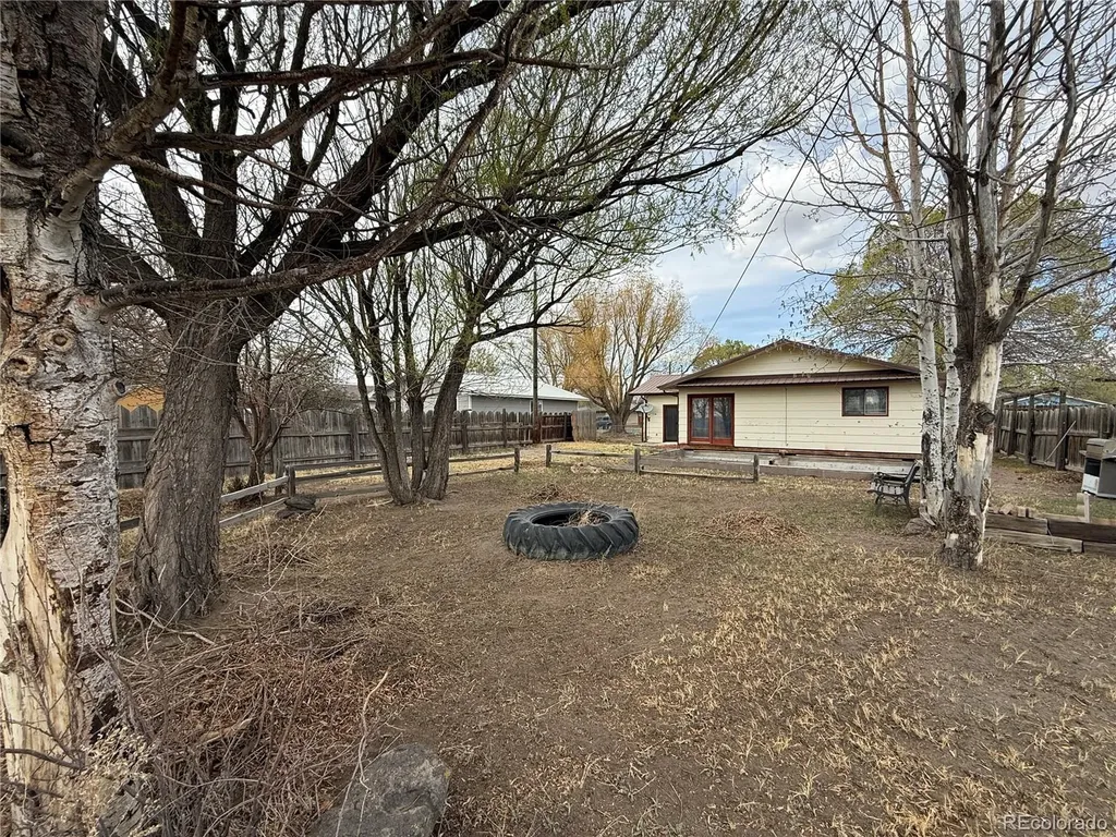 202 Fourteenth Street Alamosa CO 81101