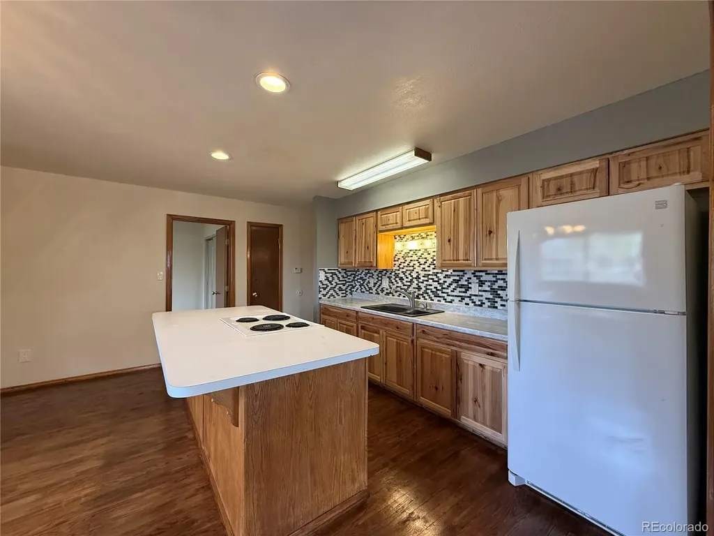 202 Fourteenth Street Alamosa CO 81101