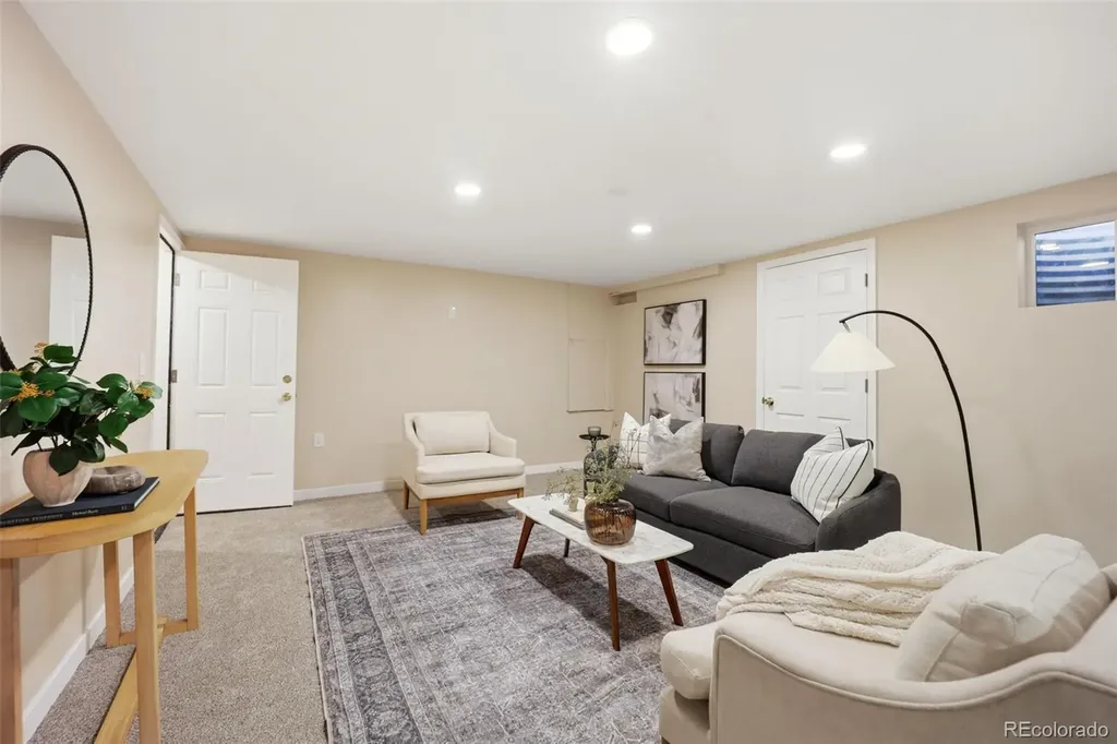 6014 S Kingston Circle Englewood CO 80111