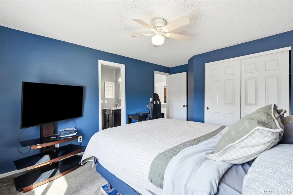 5512 S Ward Way Littleton CO 80127
