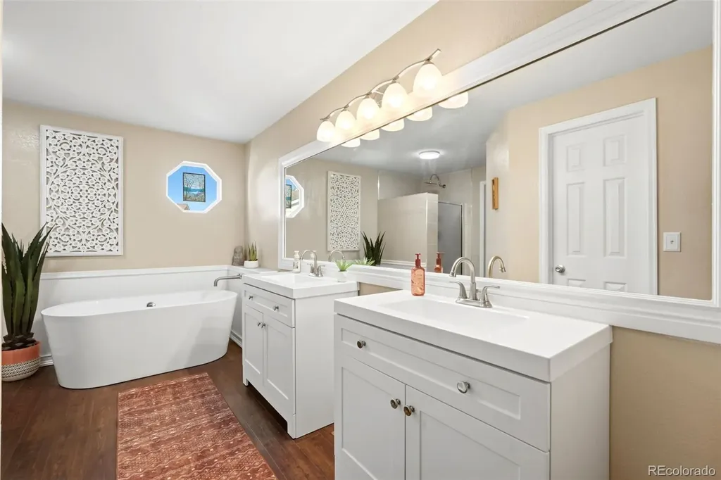 5512 S Ward Way Littleton CO 80127