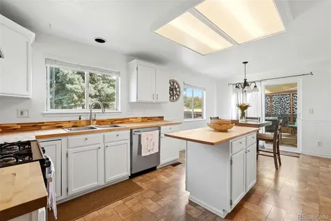 5512 S Ward Way Littleton CO 80127