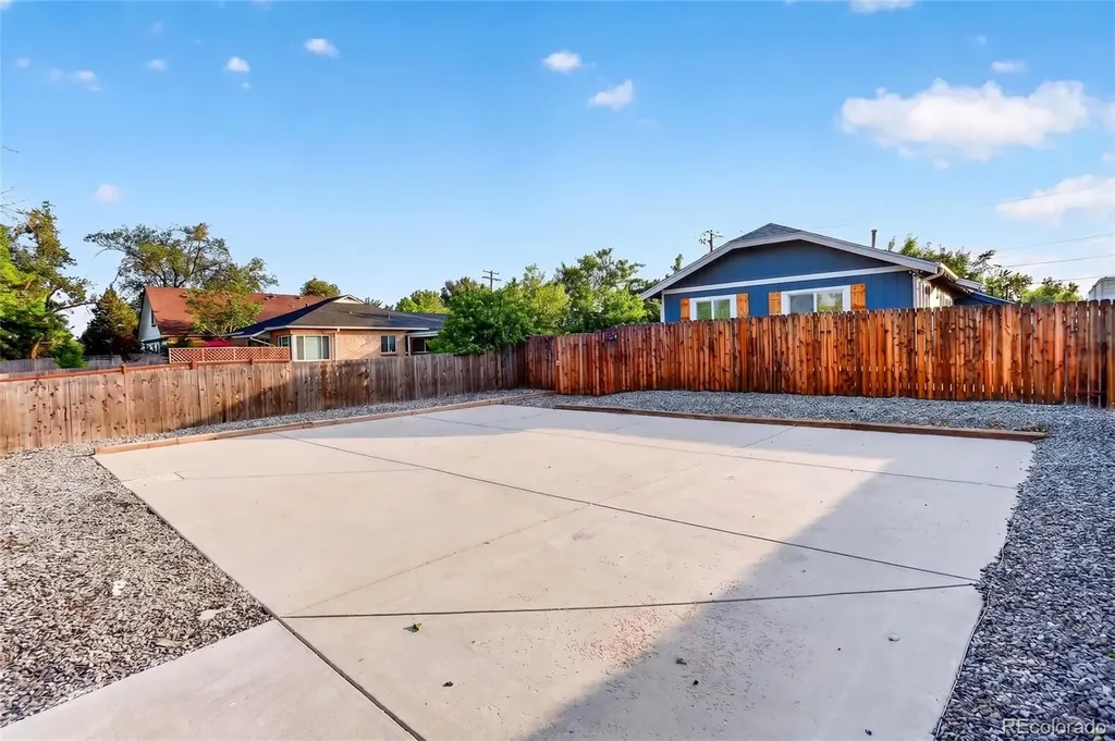 1437 Uinta Street Denver CO 80220