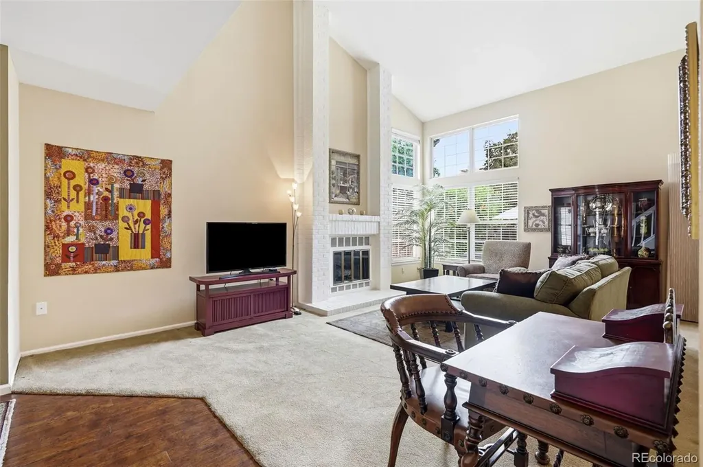 1570 S Roslyn Street Denver CO 80231