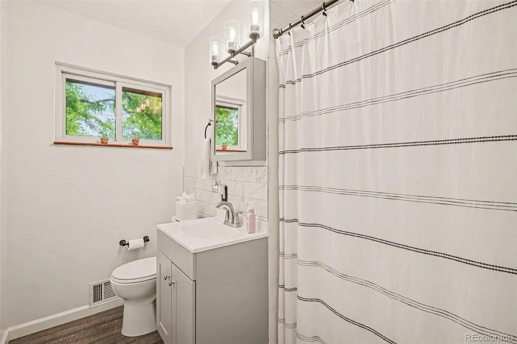 4102 W Greenwood Place Denver CO 80236