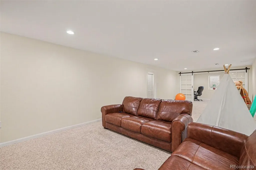 4102 W Greenwood Place Denver CO 80236