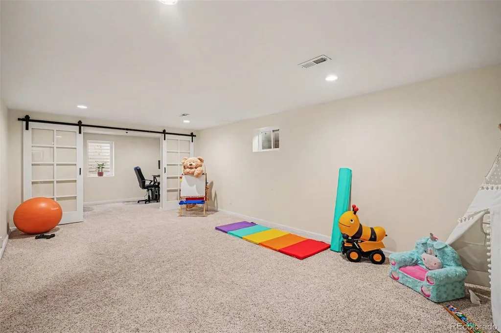 4102 W Greenwood Place Denver CO 80236