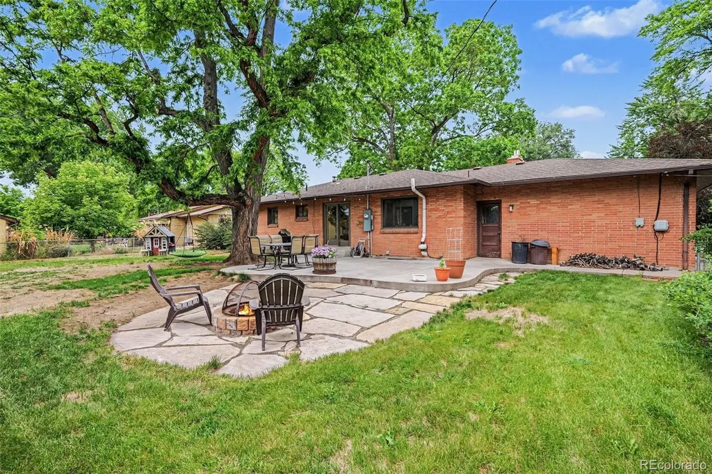 4102 W Greenwood Place Denver CO 80236