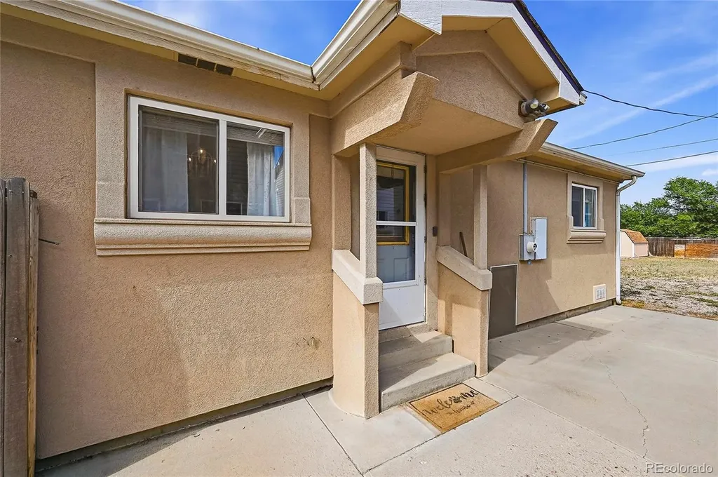 518 15th Avenue Court Greeley CO 80631